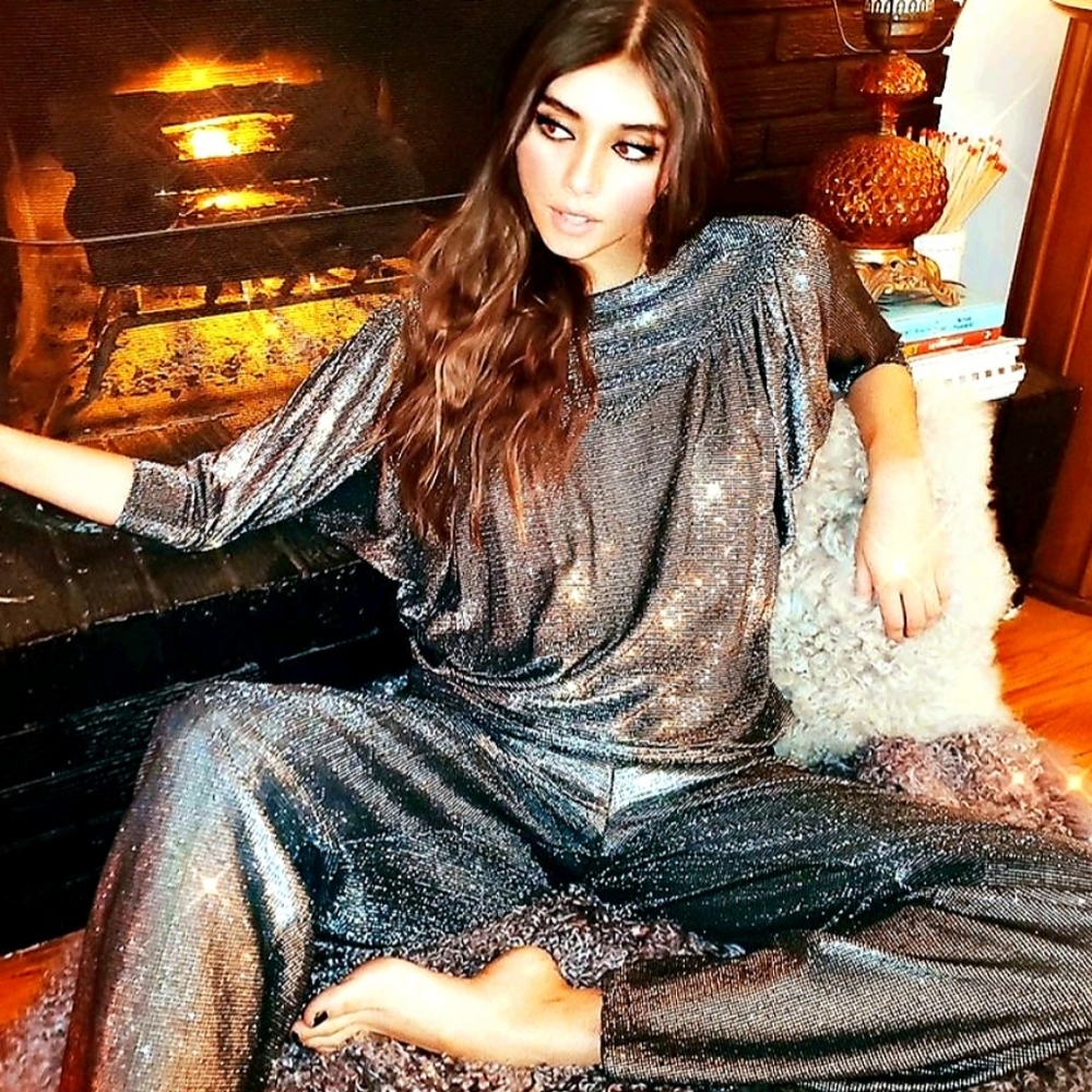 True Vintage 1970s Disco Black & Silver Lurex 2 Piece Tunic Dress & Pants Suit